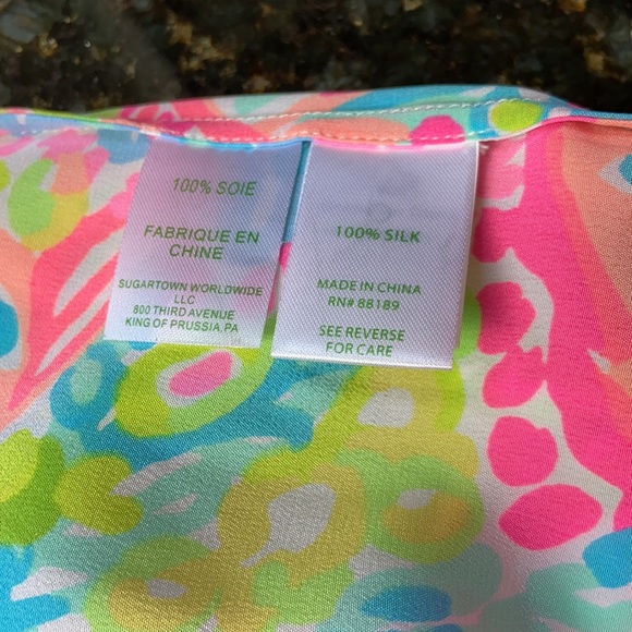 Lilly Pulitzer multi- colored silk size small top. - Picture 5 of 5
